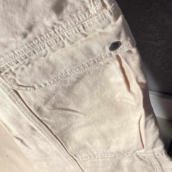 URBAN OUTFITTERS - NWT - pants: beige pocketed cargo wideleg w zip, buttons - 32 - Picture 7 of 16